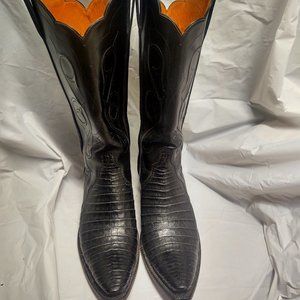 Women's Lucchese Classics Exotic Caiman Belly Cowboy Boots (8.5B)